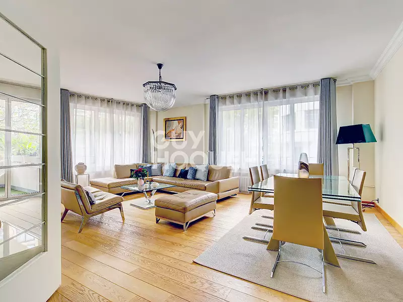 Appartement, 167 m²