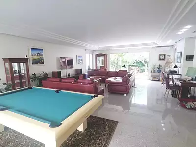 Maison, 185 m²