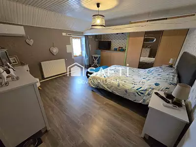 Maison, 230 m²