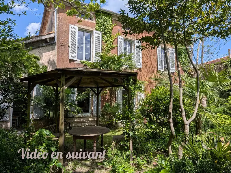 Maison, 280 m²