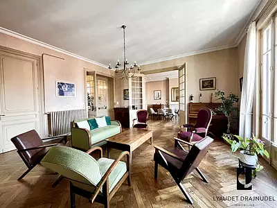 Appartement, 235 m²