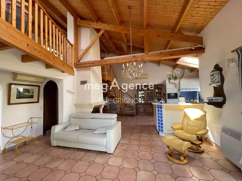 Maison, 170 m²