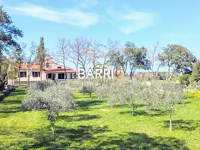 Maison, 183 m²
