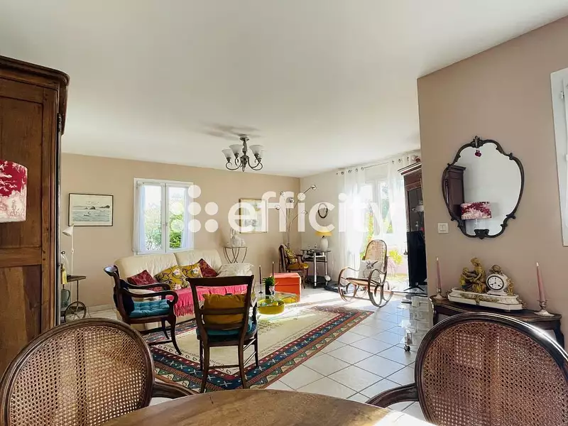 Maison, 90 m²