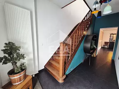 Maison, 272 m²