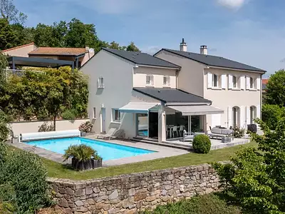 Maison, 250 m²