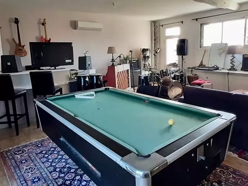 Maison, 272 m²