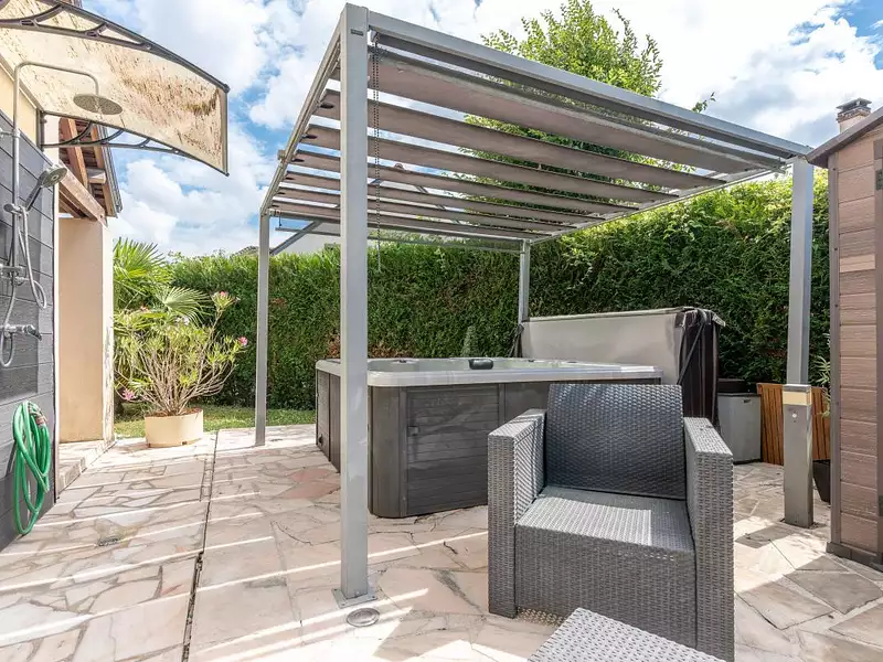 Maison, 122 m²