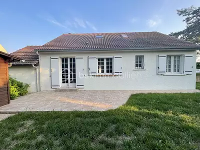 Maison, 99 m²