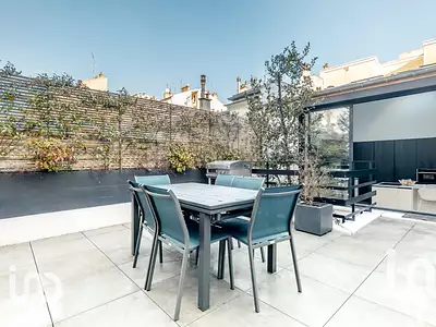Maison, 330 m²