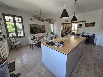 Maison, 224 m²
