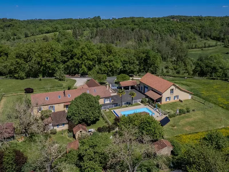 Maison, 340 m²