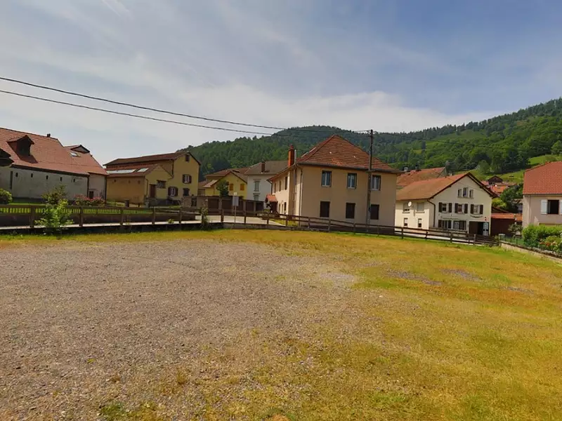 Terrain, 600 m²