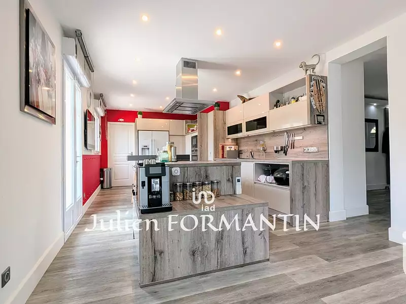 Maison, 200 m²