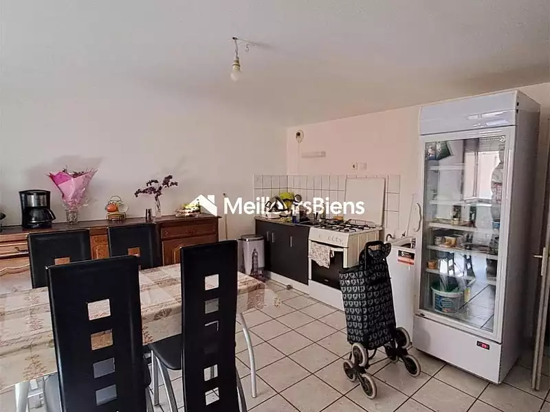 Immeuble, 400 m²