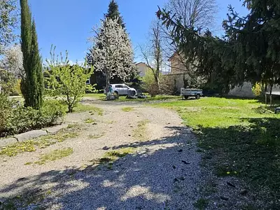 Terrain, 1 200 m²