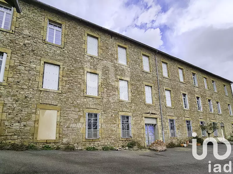 Immeuble, 1 400 m²