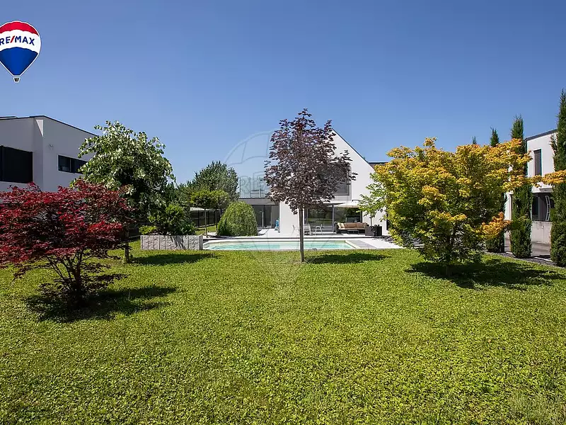 Maison, 203 m²