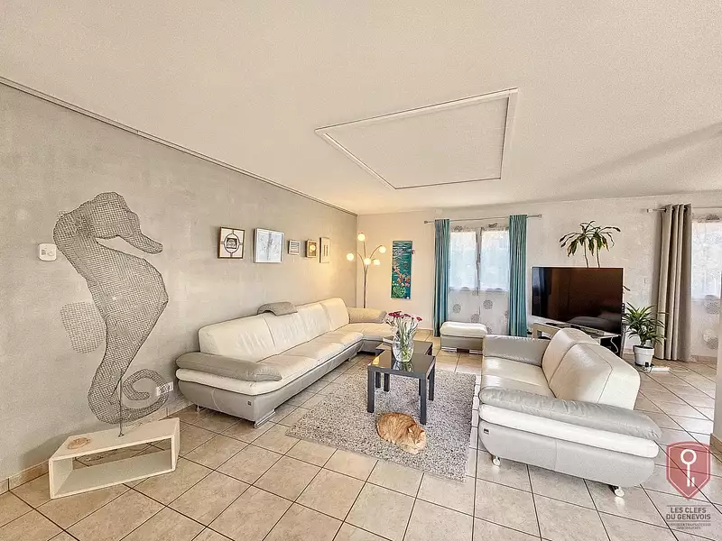 Maison, 210,95 m²