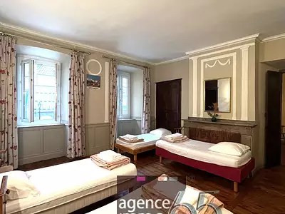 Maison, 237 m²