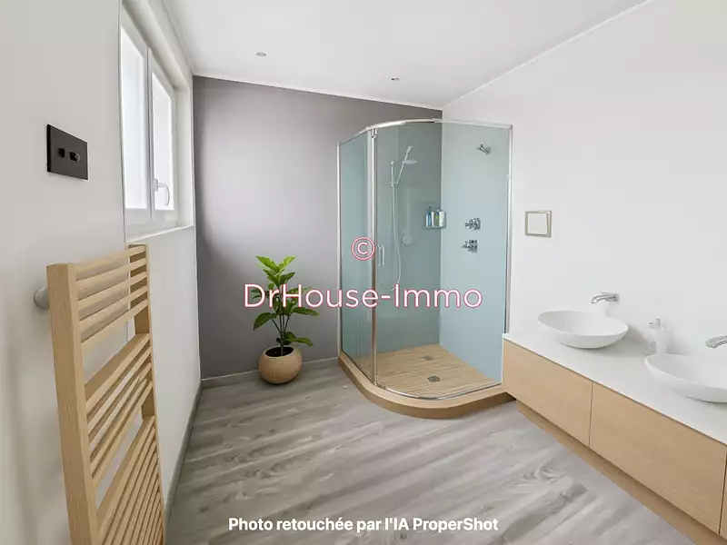Maison, 168 m²