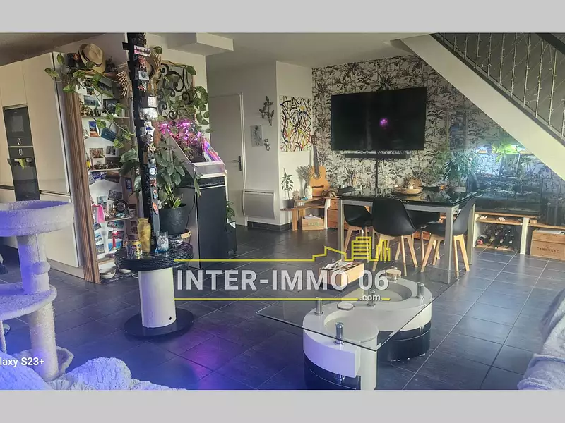 Maison, 92 m²