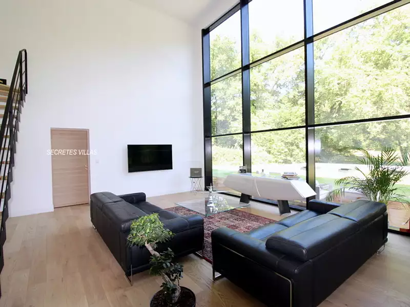 Maison, 307 m²