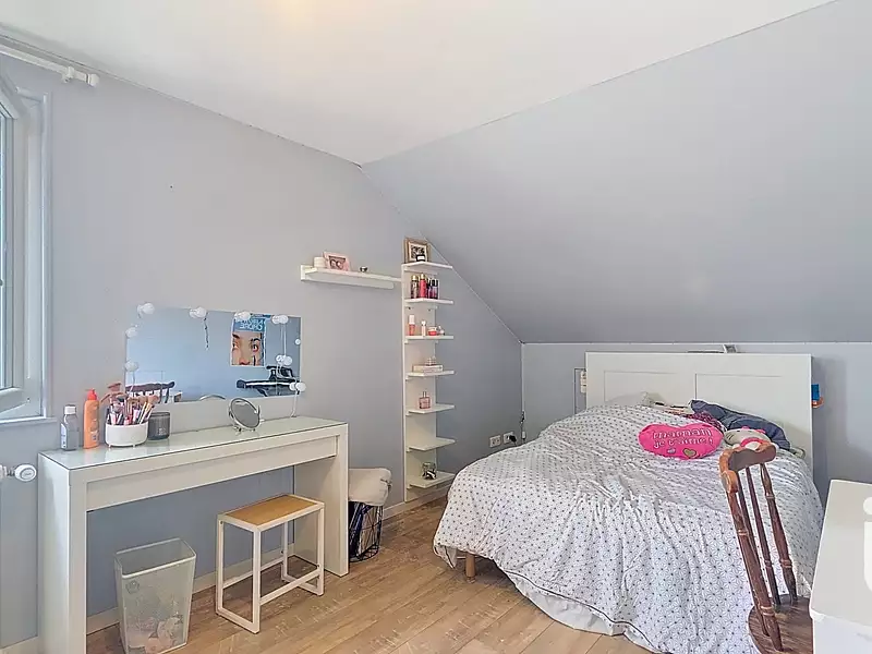 Maison, 147 m²