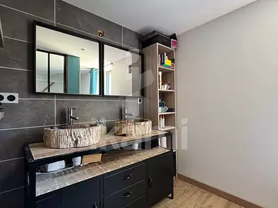 Maison, 190 m²