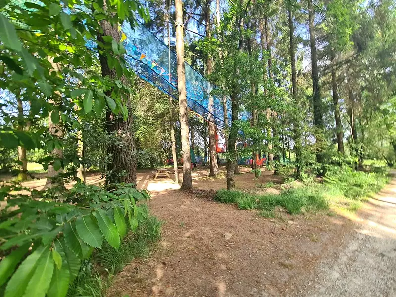Terrain, 40 920 m²
