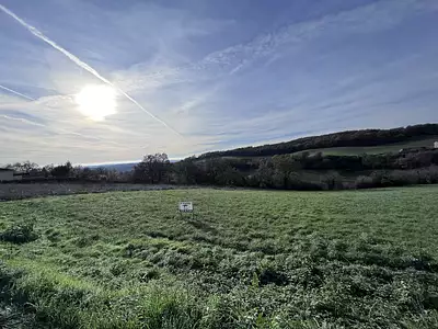 Terrain, 2 000 m²