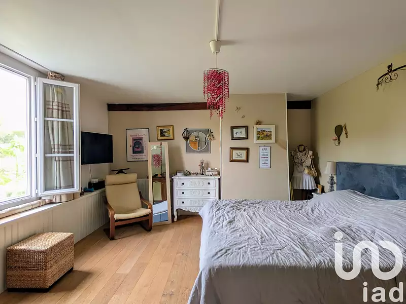 Maison, 230 m²