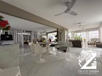 Maison, 380,35 m²
