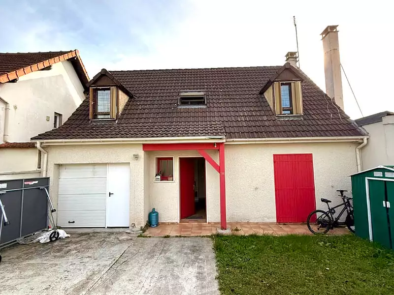 Maison, 111 m²