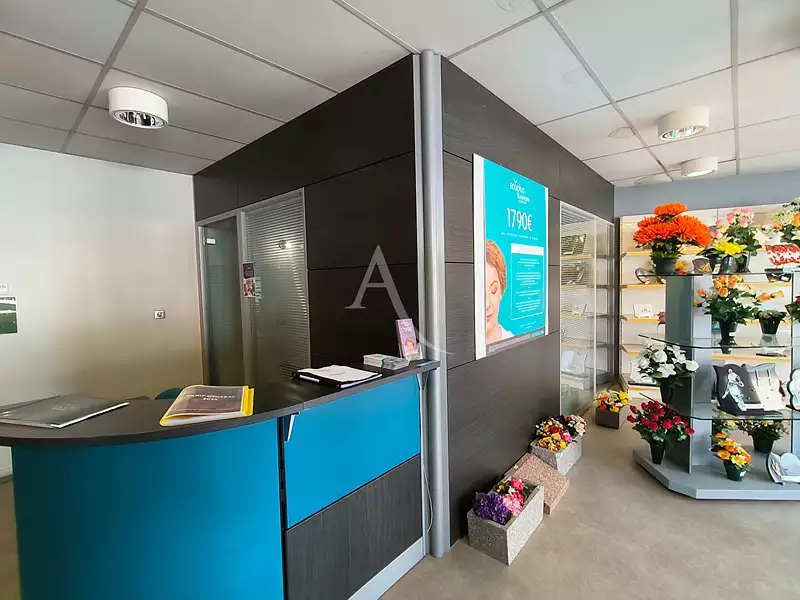 Immeuble, 200,76 m²