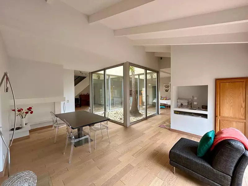 Maison, 300 m²
