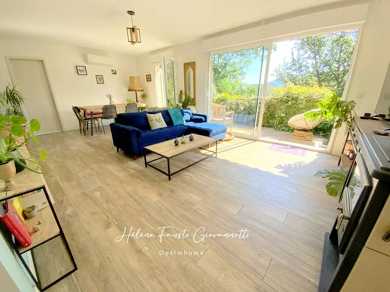 Maison, 93 m²