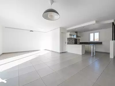 Maison, 93 m²
