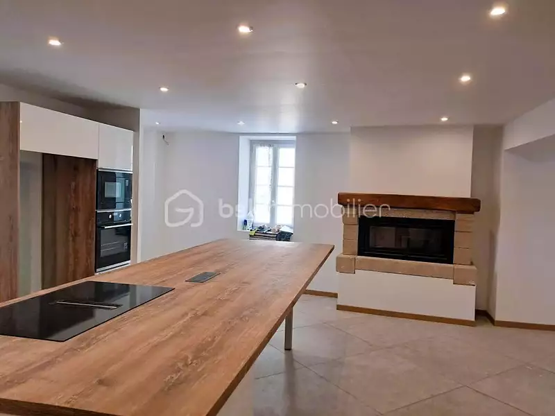 Maison, 180 m²