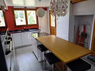 Maison, 274 m²