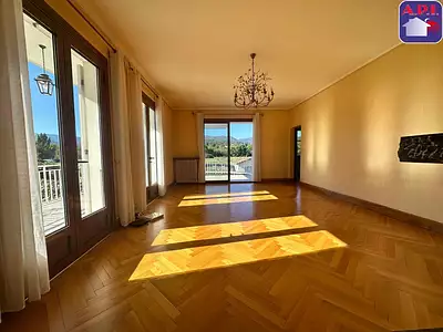 Maison, 249 m²