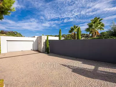 Maison, 306 m²