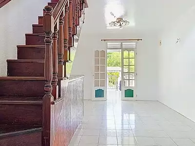 Maison, 204 m²