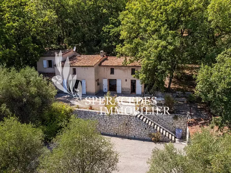 Maison, 160 m²