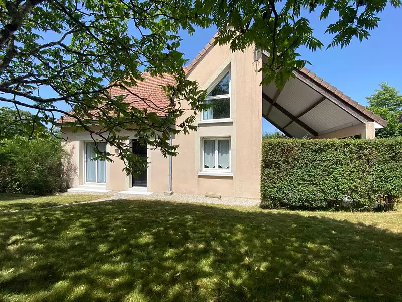 Maison, 99 m²