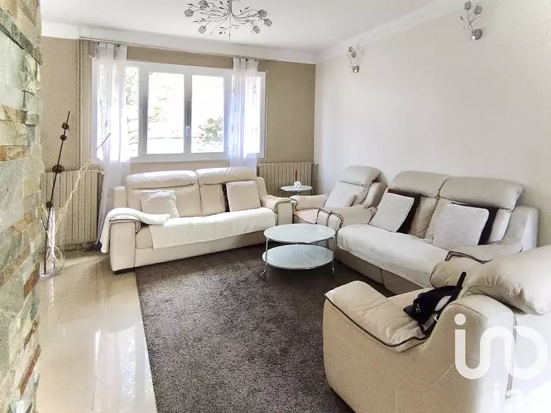 Maison, 145 m²