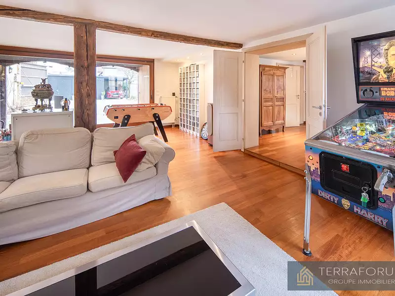 Maison, 223 m²