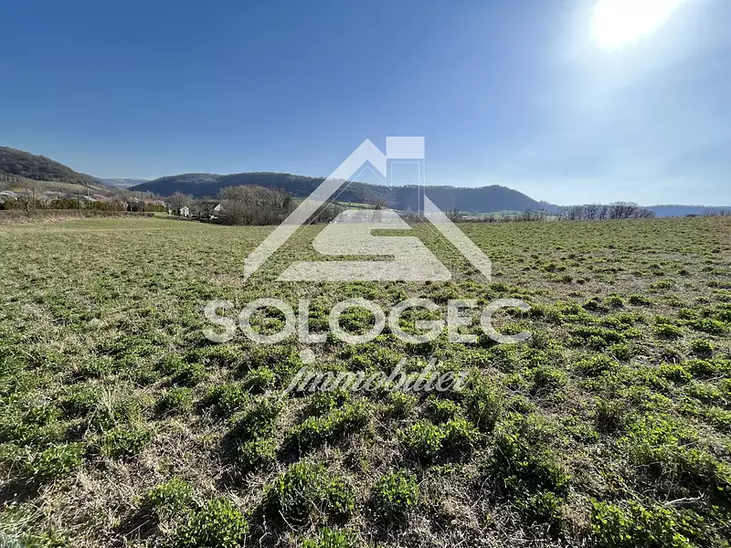 Terrain, 14 521 m²