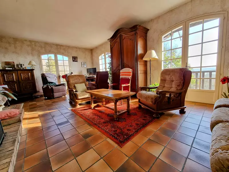 Maison, 147 m²