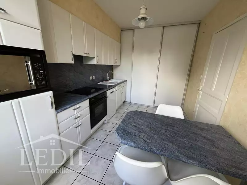 Maison, 130 m²